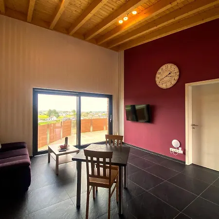 Am Weiher Kategorie 2 Apartment *