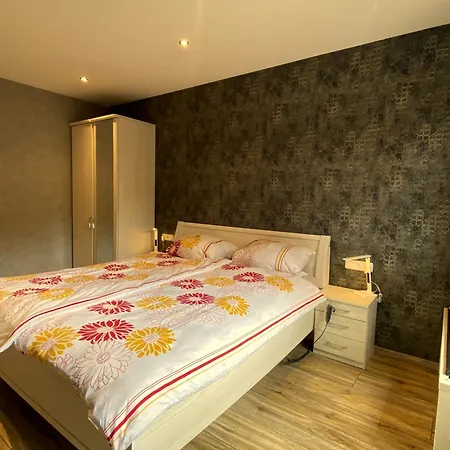 Am Weiher Kategorie 2 *