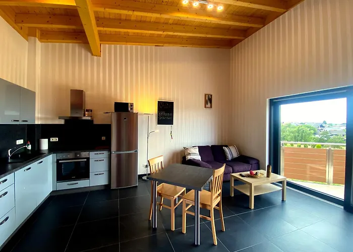 Am Weiher Kategorie 2 *